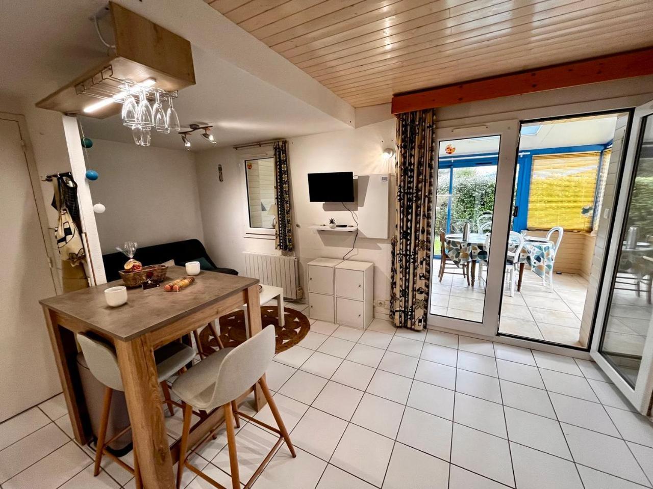 Keraven, Charmante Maisonnette, Piscine Commune 1-4 Personnes Moëlan-sur-Mer Exterior foto